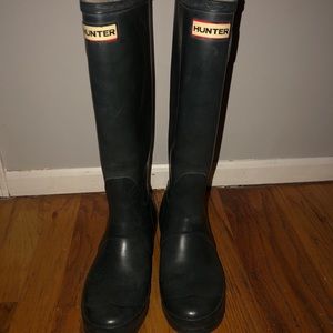 Women’s Hunter tall rain boots